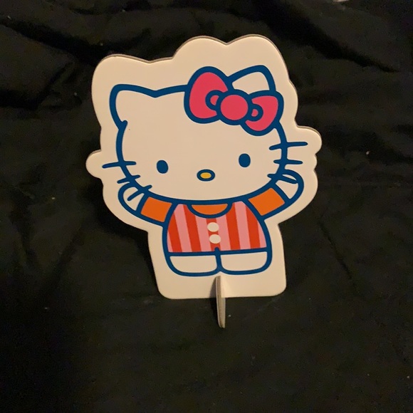Hello Kitty bundle - Picture 3 of 8